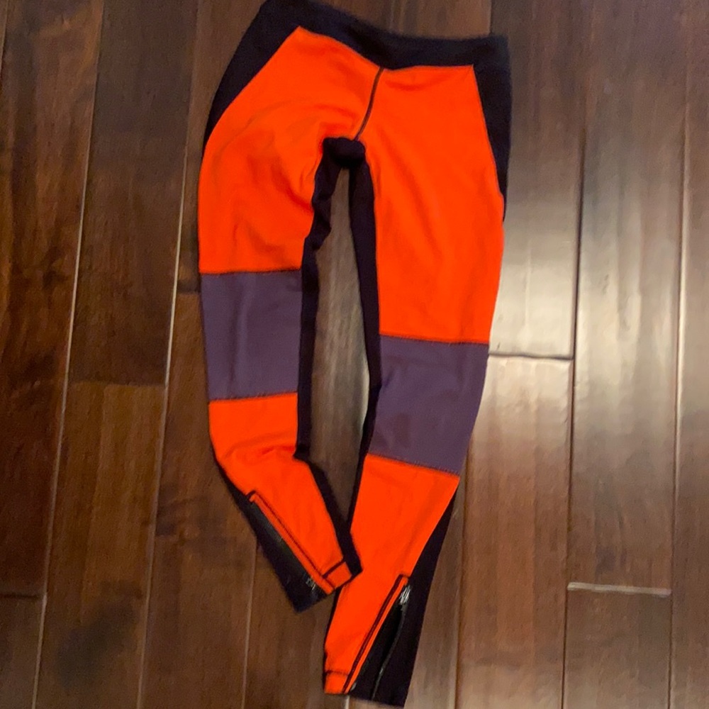 Orange color block leggings